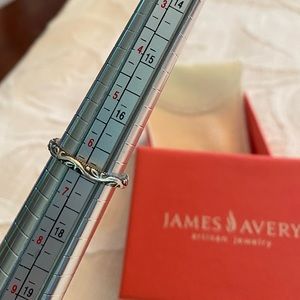James Avery sterling silver “Renaissance” band size 6-1/2